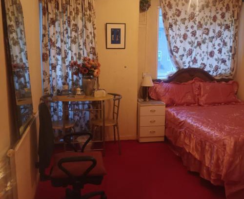 Camberwell Green Apartment | Joyous place