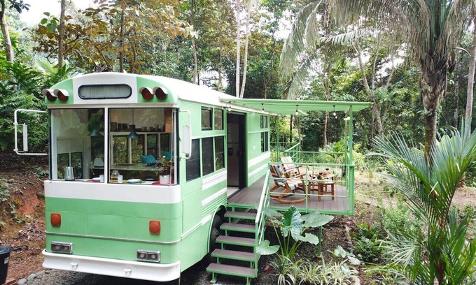 Savegre House | Jungle Bus, 5 min drive PlayaLinda, 15 x Dominical, Wifi Starlink