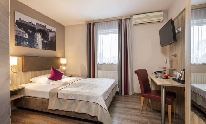 Maxglan House | JUNIOR Comfort - HOTEL junior by max70