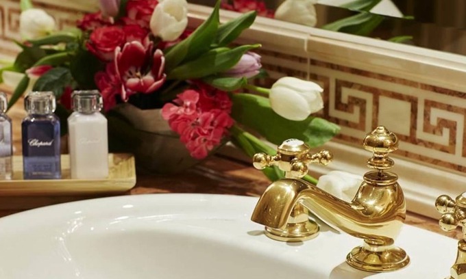 Zell am See House | Juniorsuite with bath, WC, balcony - Salzburgerhof, Wellness-Golf- & Genießerhotel