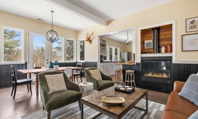 Harbert House | Juniper Presents: Cozy Bungalow w/EV Charger and Hot Tub, Near Beaches