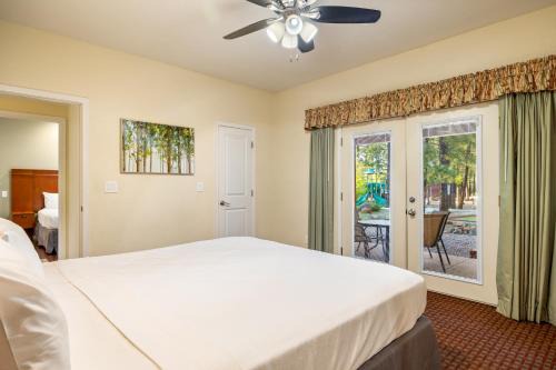 Pinetop Apartment | Juniper-Santa Fe Upper - Roundhouse Resort