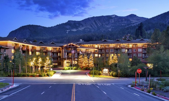 Mammoth Lakes Hotel | Juniper Springs Resort