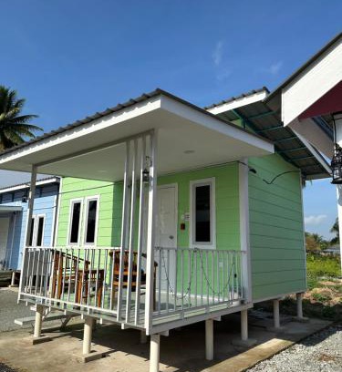 Mersing Other | Kabin Hijau