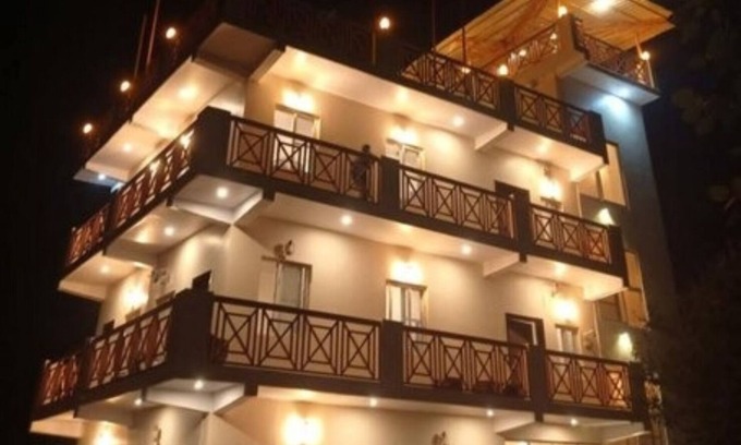 Lansdowne Hotel | Kafal Gates