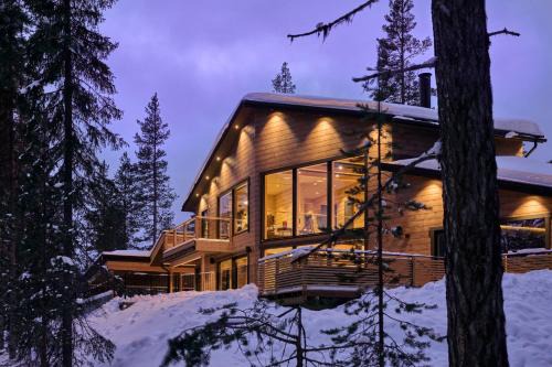 Yllas Villa | Kaira Chalet by Aavalevi Holidays