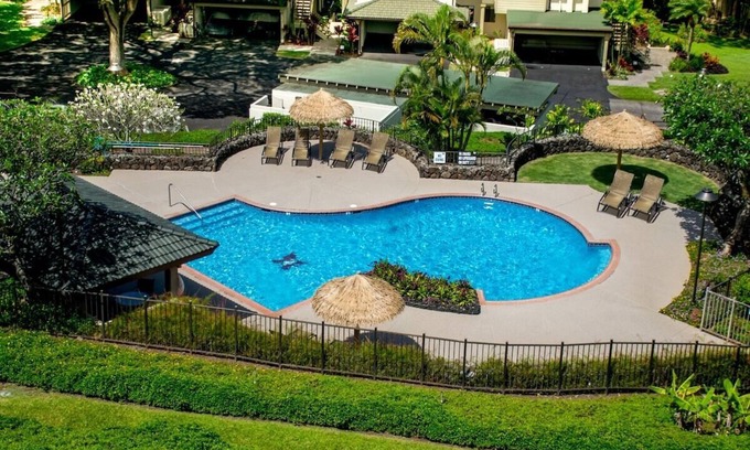 Kapalua Hotel | Kapalua Sanctuary: Villas Nestled in Hawaii