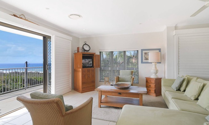 Peregian Beach Apartment | Kari 3 - 3/7 Peregian Esplanade