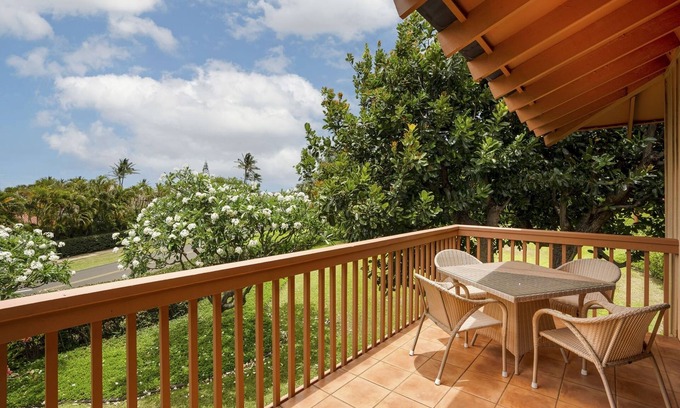 Poipu Condo | Kauai Makanui by Coldwell Banker Island Vacations