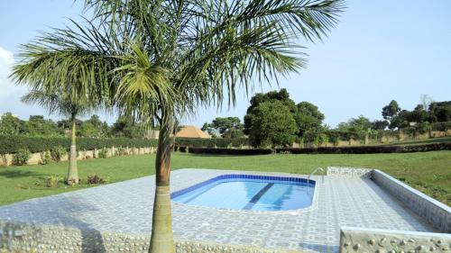 Kampala Bed & Breakfast | Kaz Breeze Gardens