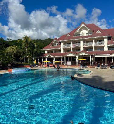 Gros Raisins Apartment | Kaz Caraïbes, piscine & plage