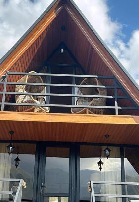 Stepantsminda Apartment | Kazbegi cottage kide- ყაზბეგში კოტეჯი კიდე