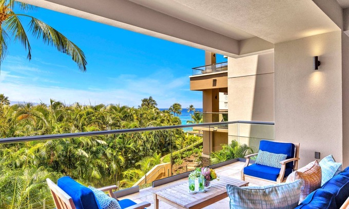 Montage Kapalua Bay Condo | KBM Resorts | FREE CAR | Luxury Oceanfront Villa at Montage Kapalua Bay | Private Lanai and BBQ MON-5203