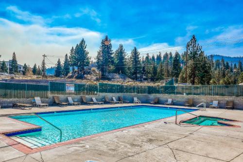 Tahoe Village Apartment | Keep Life Simple