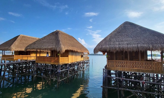 Tanjung Pinang Villa | Kelong Pancing Madu Tiga