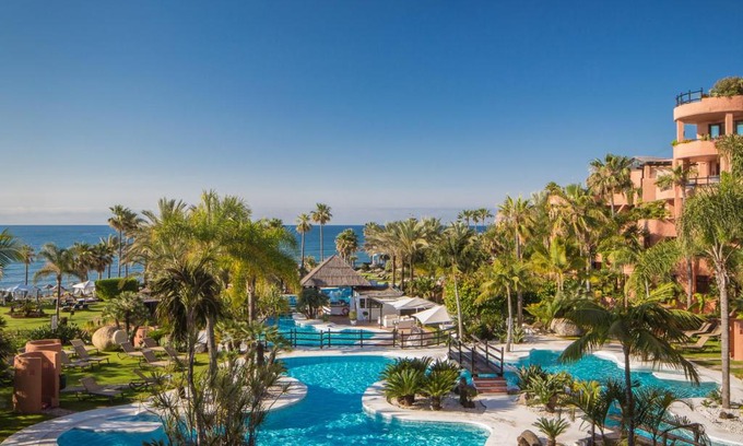 New Golden Mile Hotel | Kempinski Hotel Bahía Beach Resort & Spa