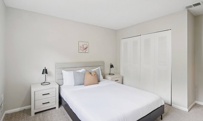 Decatur Apartment | Kenridge Apartments 1635 I Comfy 2 Bed 2 Bath
