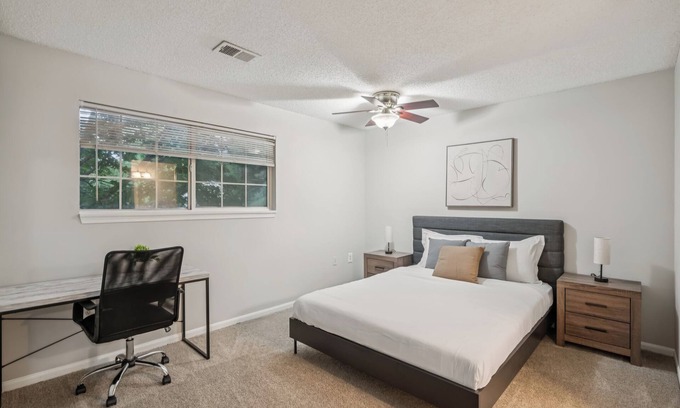 Decatur Apartment | Kenridge Apartments 2430 I 2 Bed 2 Bath