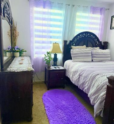 Homestead House | Keys & Everglades Hideaway Shared Space