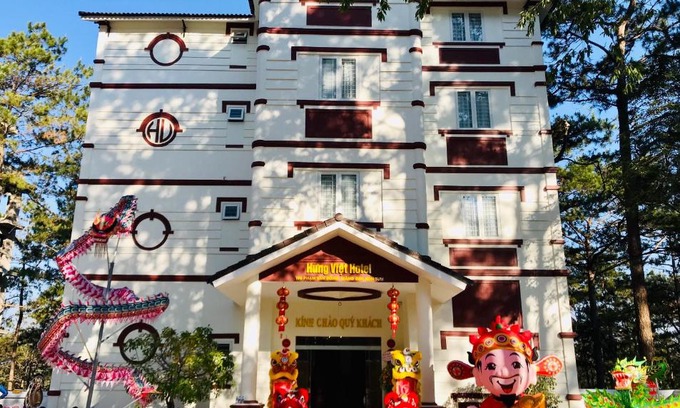 Kon Plong Hotel | Khách sạn Hưng Việt (Măng Đen)