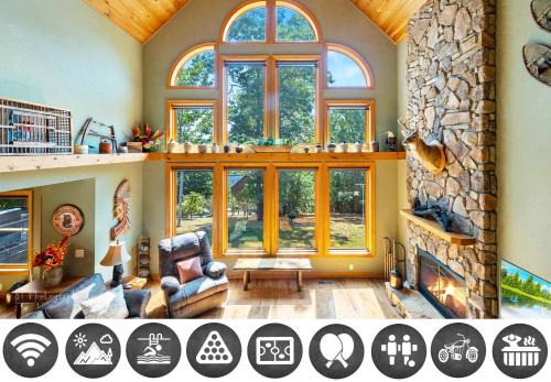 Gatlinburg - Pigeon Forge House | Kim's Cove Motorcycle-Friendly Cabin