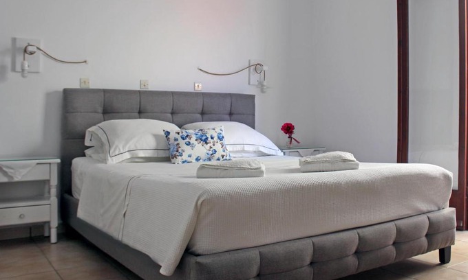 Kokkari Apartment | KIMASIS by Maria