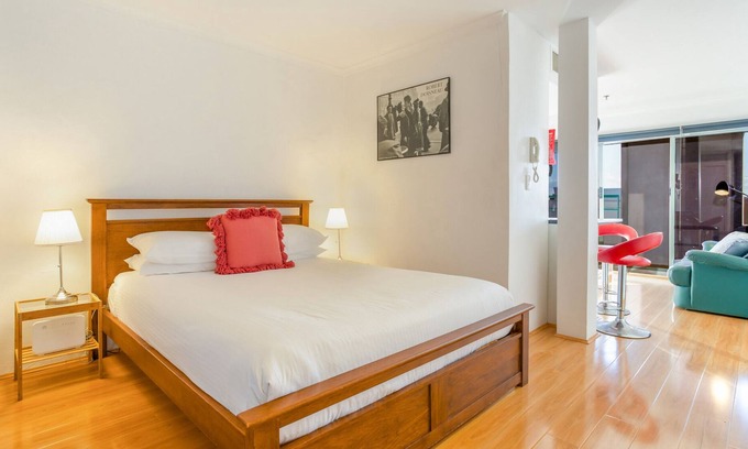 Newtown Apartment | King Location - Life At Your Door