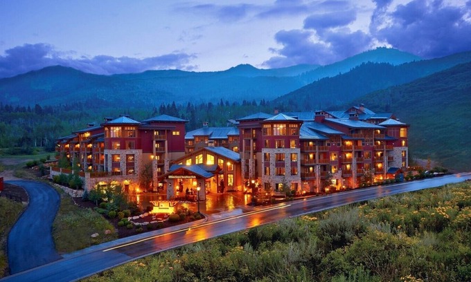 Park City Cabin | King or Queen Studio - Hilton Grand Vacations Club Sunrise Lodge Park Cityn