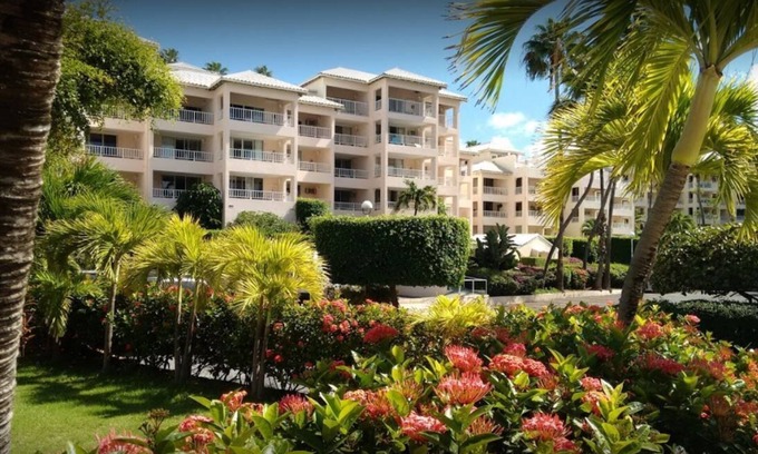Nazareth Resort | King Studio Suite at Elysian Beach Resort in St. Thomas!