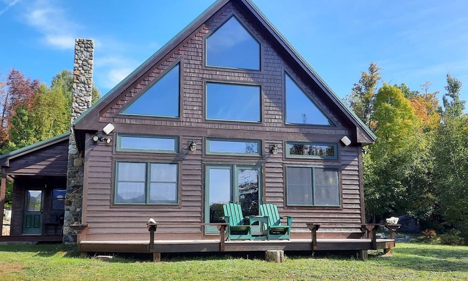 Kingfield House | Kingfield Kastle: Stunning Home near Sugarloaf