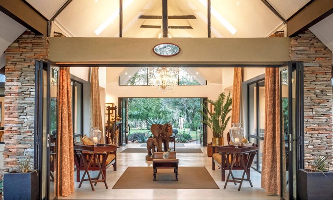 Thorny Bush Game Reserve House | Kings Camp