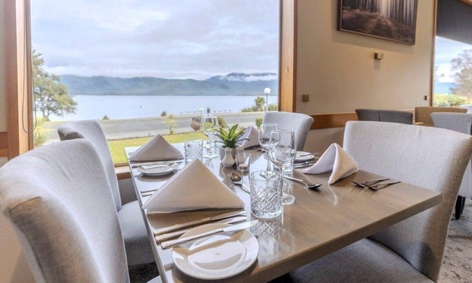 Te Anau Hotel | Kingsgate Hotel Te Anau