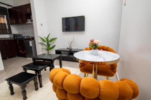 Kireka Apartment | Kira Modern Elegance
