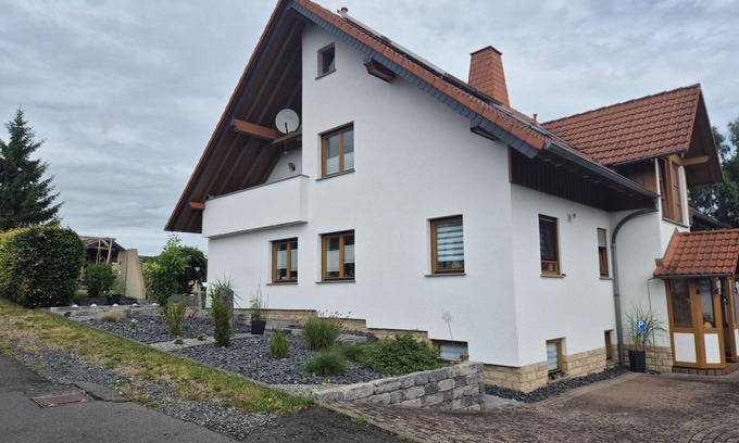 Hilders Apartment | Kleine Auszeit Rhön - modern vacation apartment with balcony