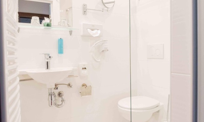 Seeboden House | Kleines Doppelzimmer Waldseite - Hotel Bellevue