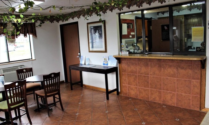 Albany Hotel | Knights Inn Albany