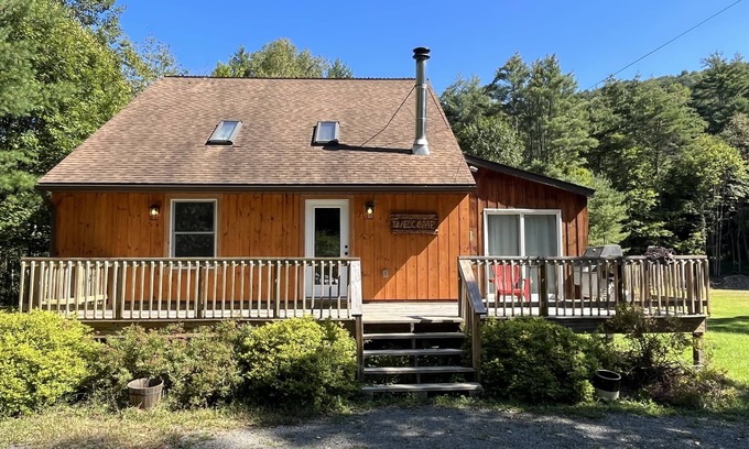 Milford House | Knotty Pine - Private cabin nestled in the woods, fire pit, near CDP/ASV