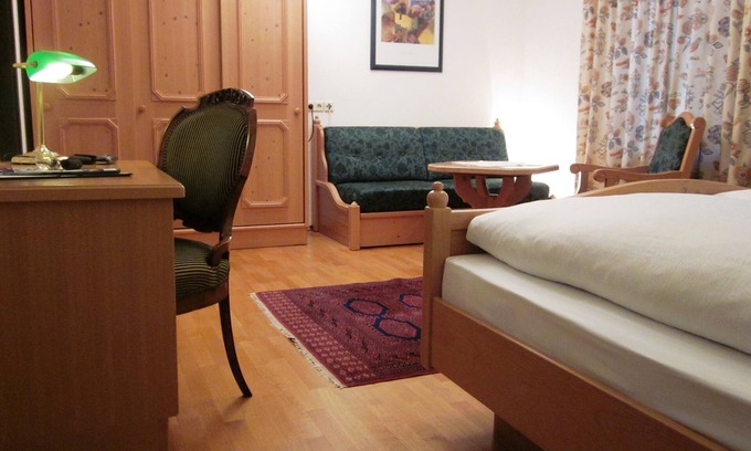 Bad Rippoldsau-Schapbach Apartment | Komfortzimmer mit Dusche und WC