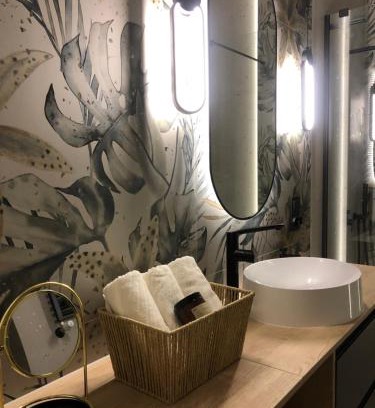 Kielce Apartment | Komfortowe Apartamenty Kielce Klonowa ,ogródek, garaż podziemny, samodzielne wejście na kod 24h