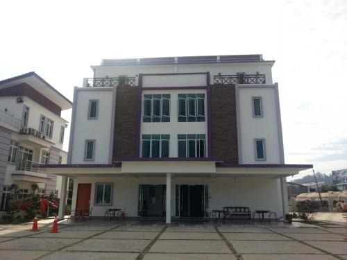 Taman Intan House | KompoVilla House No 30