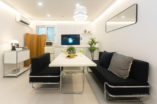 Gwangjin Apartment | Kpop Demon Hunters Huntrix Stay