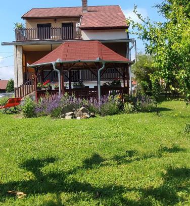 Gyenesdias House | Krezo Ház