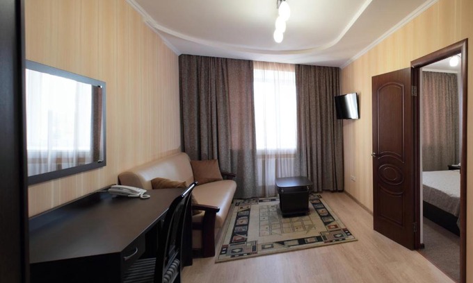 Surgut Hotel | Kristall Hotel