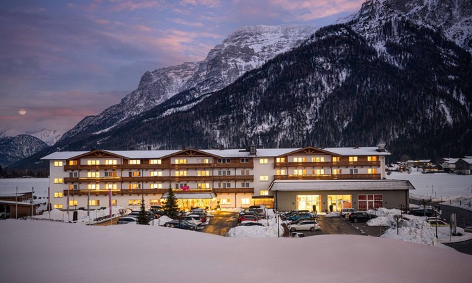 Waidring Resort | KUHOTEL by Rilano