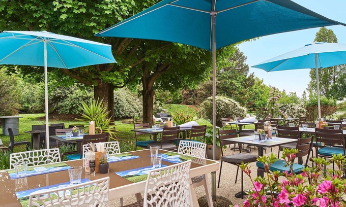 Gonesse Hotel | Kyriad Direct Le Bourget - Gonesse