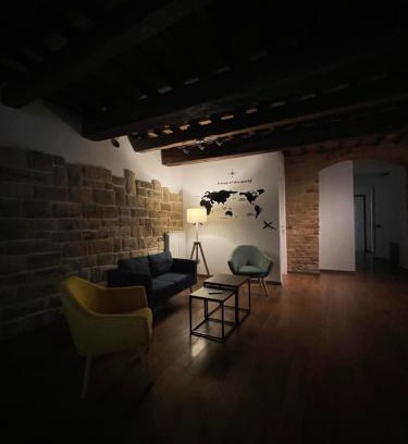 Jesi House | L'ANTICA FALCONERIA