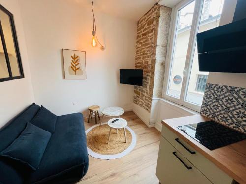 Centre-ville Apartment | L’appartement lumière