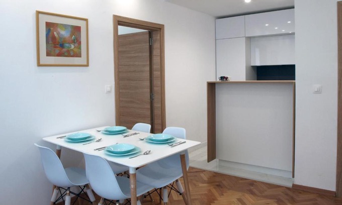 Oborishte Apartment | L&C - location and comfort in Sofia