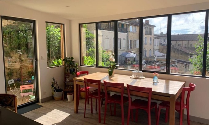 Auch House | L'Écrin, Charming apartment with garden in town center