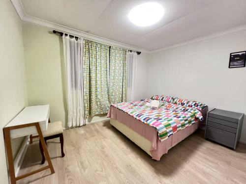 Baulkham Hills House | L Room
